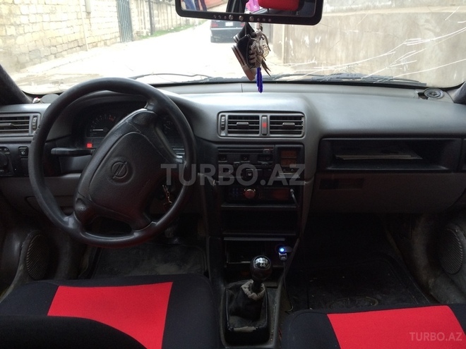 Opel Vectra 1993, 275,876 km - 1.8 l - Bakı