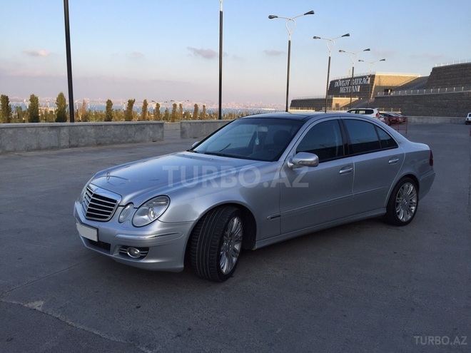 Mercedes E 280 2006, 225,000 km - 0.3 l - Bakı