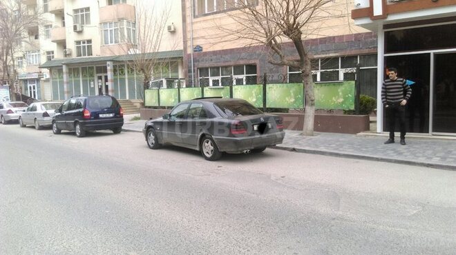 Mercedes C 220 2000, 254,874 km - 2.2 l - Bakı