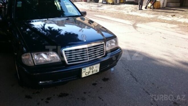 Mercedes C 200 1998, 220,149 km - 2.0 l - Bakı