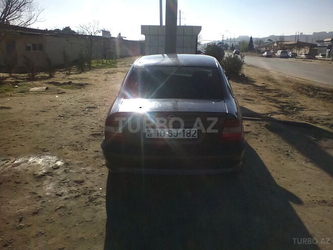 Opel Vectra 1996, 198,000 km - 2.0 l - Bakı