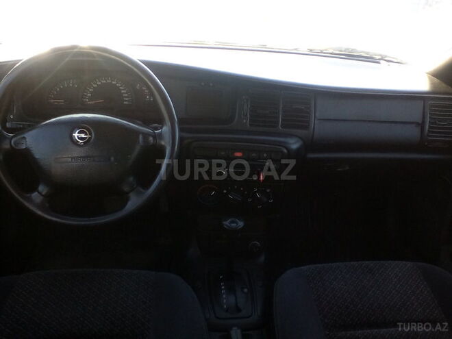 Opel Vectra 1996, 198,000 km - 2.0 l - Bakı