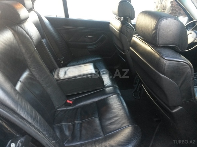 BMW 525 1999, 213,000 km - 2.5 l - Bakı