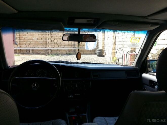 Mercedes 190 1991, 144,000 km - 1.8 l - Sumqayıt