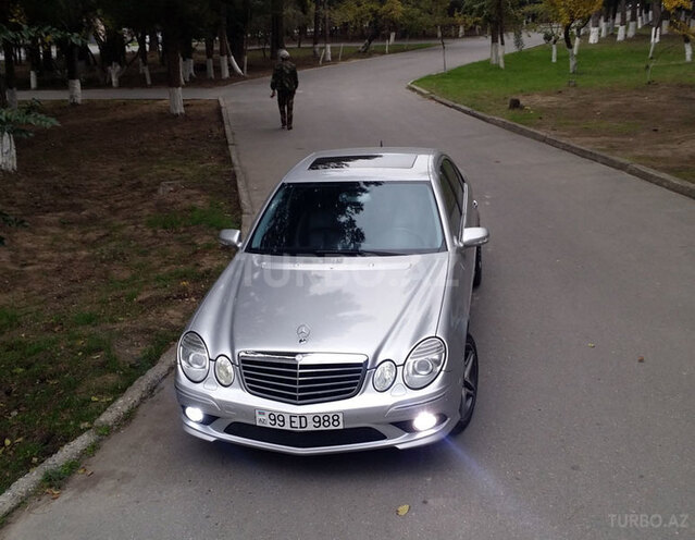 Mercedes E 270 2002, 212,000 km - 2.7 l - Bakı
