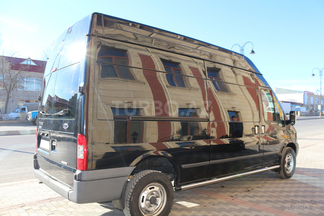 Ford Transit 2009, 190,000 km - 2.4 l - Quba