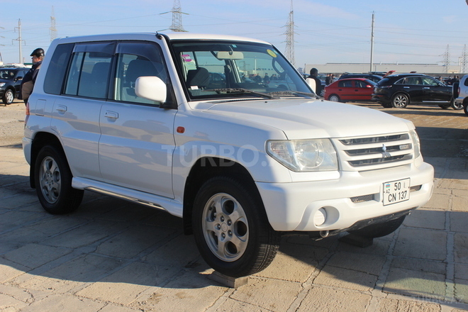 Mitsubishi Pajero io 2001, 117,000 km - 2.0 l - Sumqayıt