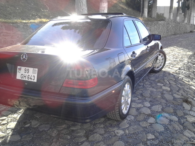 Mercedes C 200 1998, 109,571 km - 2.0 l - Şəki