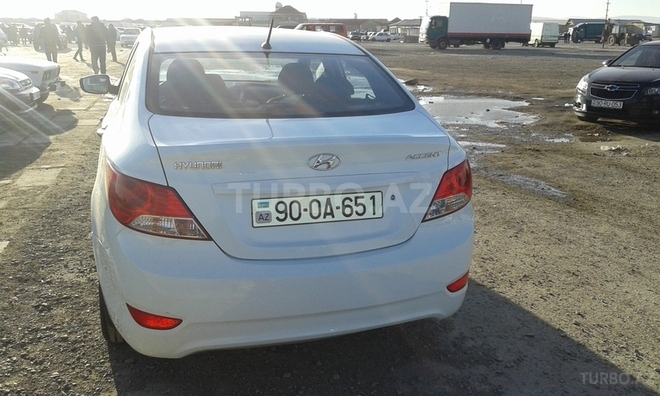 Hyundai Accent 2012, 45,000 km - 1.4 l - Sumqayıt