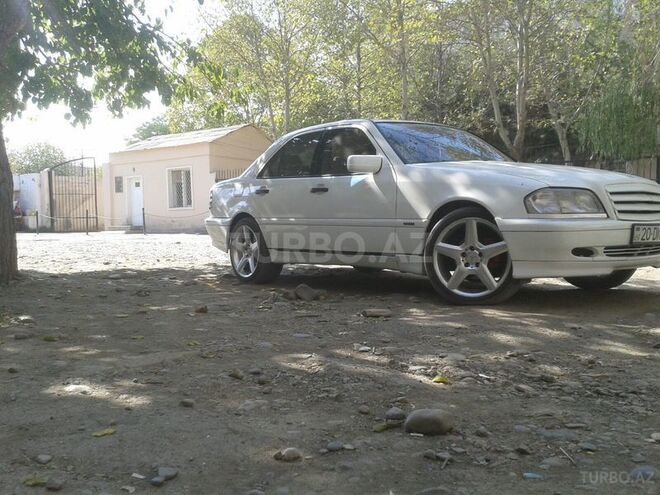 Mercedes C 200 1997, 100,000 km - 2.0 l - Gəncə
