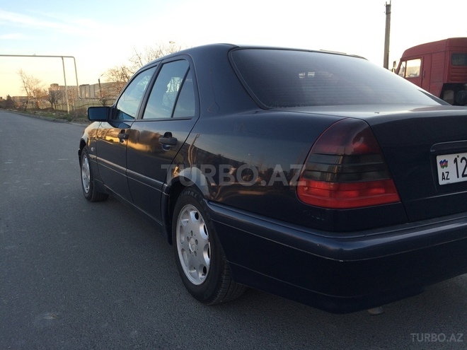 Mercedes C 180 1998, 284,000 km - 1.8 л - Bakı