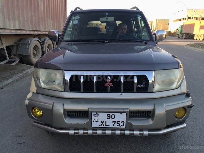 Mitsubishi Pajero io 1999, 223,000 km - 1.8 л - Bakı