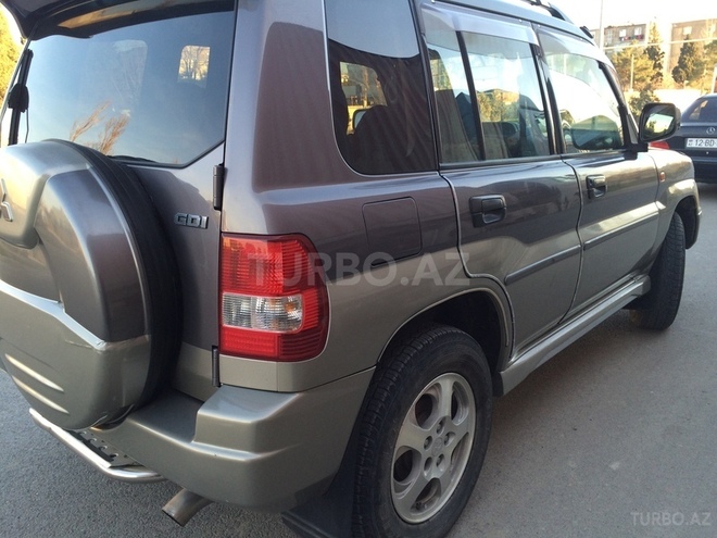 Mitsubishi Pajero io 1999, 223,000 km - 1.8 л - Bakı