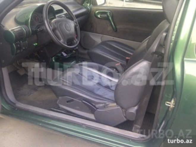 Opel Corsa 1998, 175,000 km - 1.4 л - Bakı
