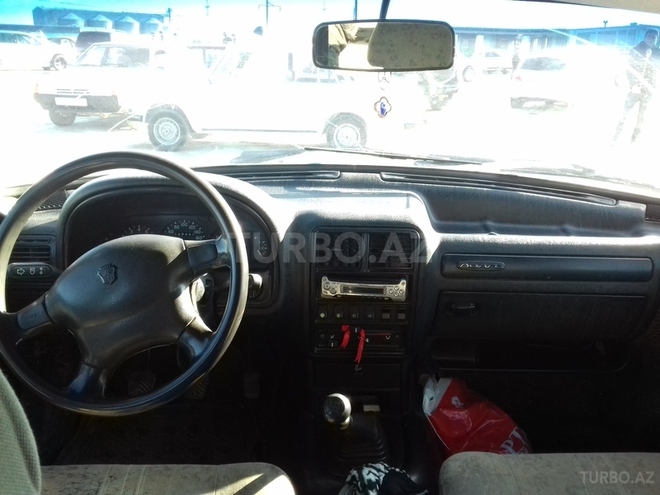 GAZ 3110 2003, 220,000 km - 2.3 l - Sumqayıt