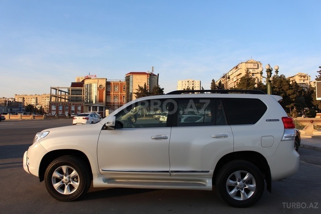 Toyota Prado 2011, 78,000 km - 2.7 l - Bakı