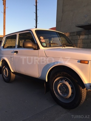 LADA (VAZ) Niva 2010, 125,000 km - 1.7 l - Bakı
