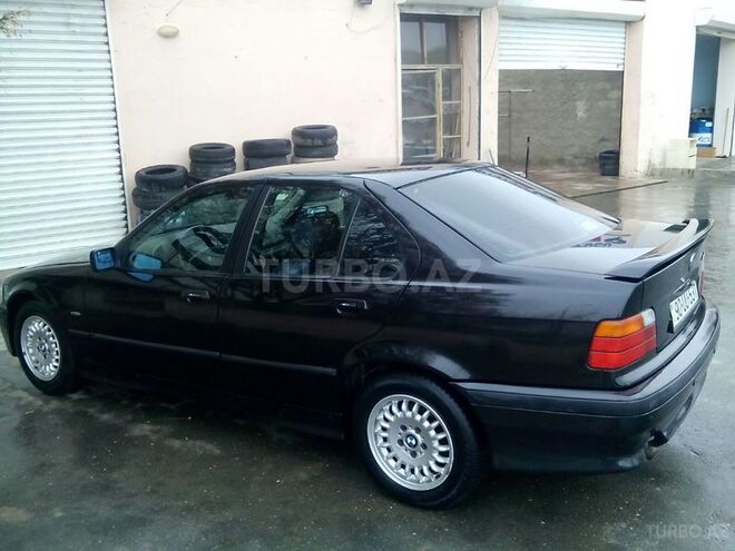 BMW 320 1997, 208,000 km - 2.0 l - Sumqayıt