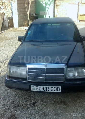 Mercedes E 200 1986, 2,436,558 km - 2.0 l - Sumqayıt