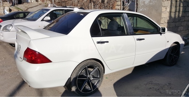 Mitsubishi Lancer 2007, 173,000 km - 1.5 l - Bakı