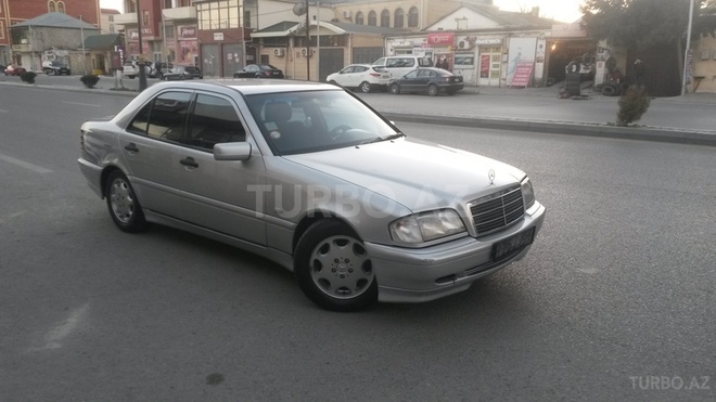 Mercedes C 200 1997, 176,000 km - 2.0 л - Bakı