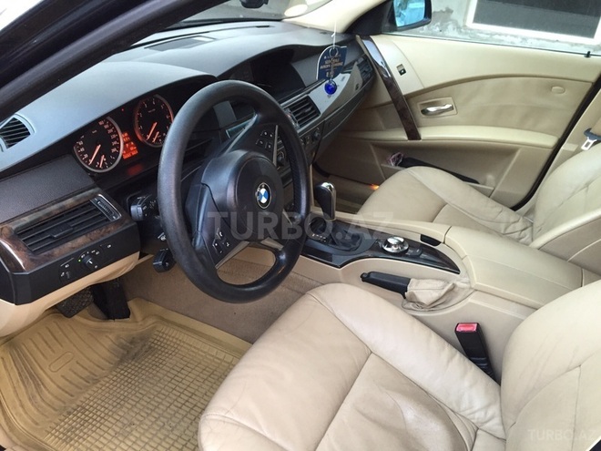 BMW 525 2004, 159,000 km - 0.3 l - Bakı