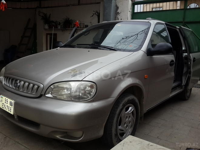 Kia Carnival 2001, 180,000 km - 2.5 l - Bakı