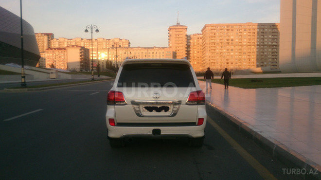 Toyota Land Cruiser 2011, 84,867 km - 4.0 l - Bakı