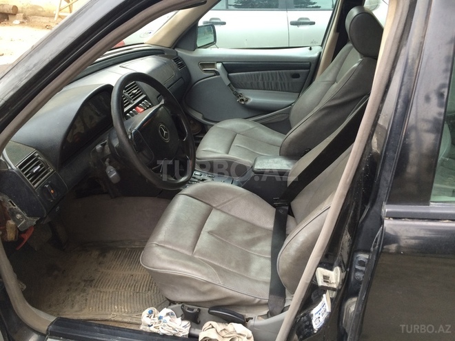 Mercedes C 230 1998, 410,000 km - 2.3 l - Bakı