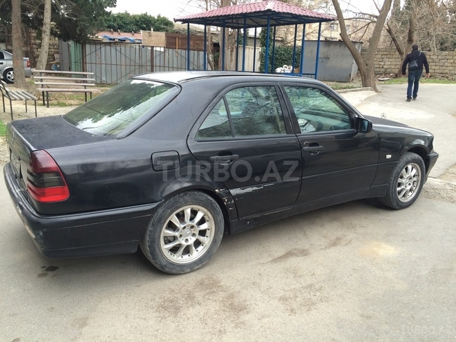 Mercedes C 230 1998, 410,000 km - 2.3 l - Bakı