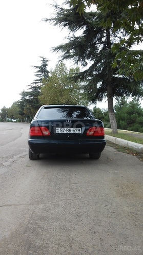 Mercedes E 230 1997, 353,421 km - 2.3 л - Gəncə