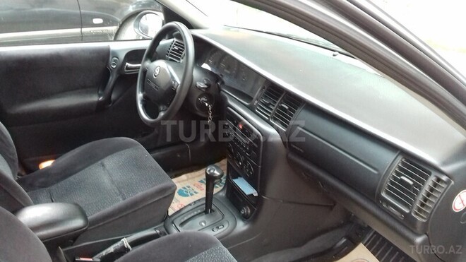 Opel Vectra 1999, 290,000 km - 1.8 l - Sumqayıt