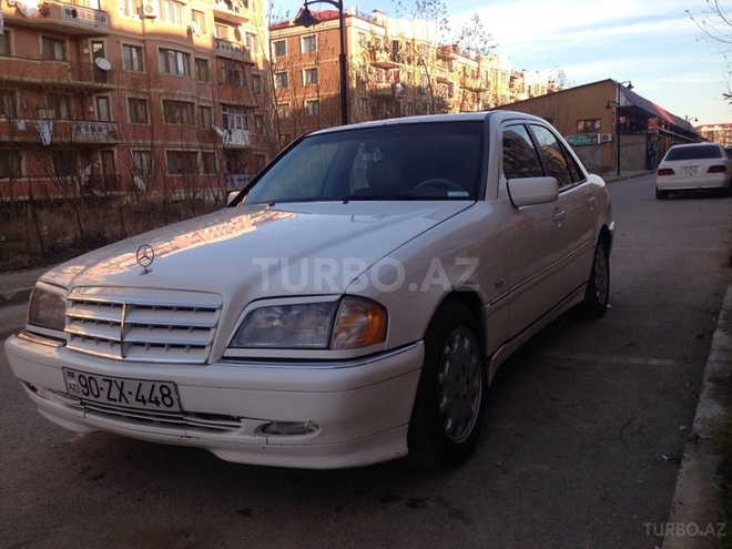 Mercedes C 200 1998, 360,000 km - 2.0 l - Bakı