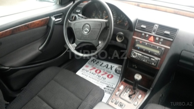 Mercedes C 180 1999, 380,000 km - 1.8 л - Bakı