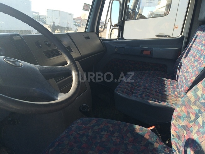 Mercedes 814 D 1996, 341,311 km - 4.2 л - Sumqayıt