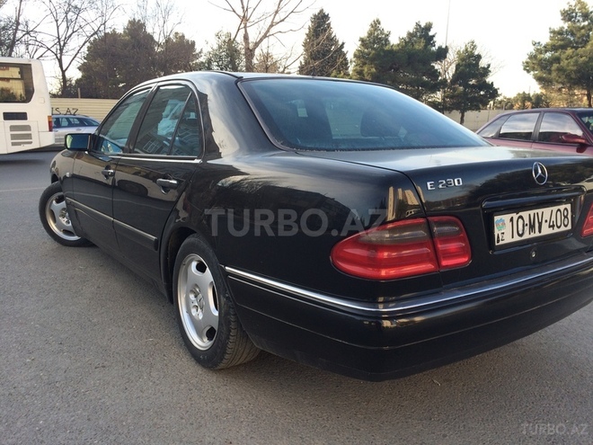 Mercedes E 230 1996, 231,106 km - 2.3 l - Bakı