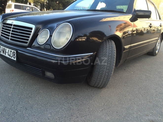 Mercedes E 230 1996, 231,106 km - 2.3 l - Bakı