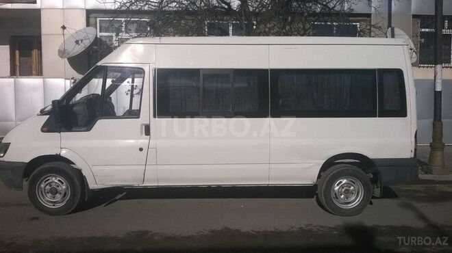 Ford Transit 2000, 500,000 km - 3.2 л - Quba