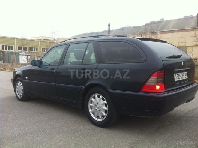 Mercedes C 220 1999, 295,000 km - 0.2 l - Bakı
