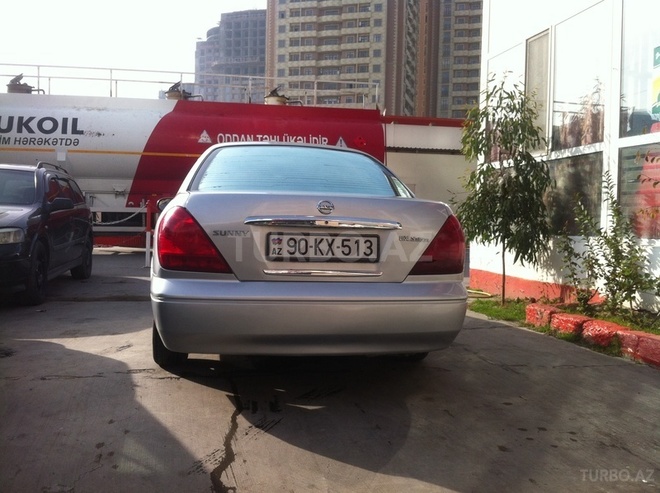 Nissan Sunny 2004, 234,000 km - 1.6 л - Bakı