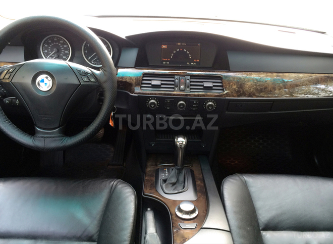 BMW 530 2003, 141,000 km - 3.0 l - Bakı