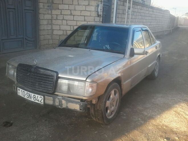 Mercedes 190 1992, 210,000 km - 10.0 л - Şirvan