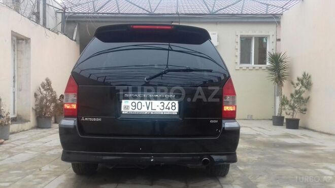 Mitsubishi Chariot 1999, 228,000 km - 2.2 л - Bakı