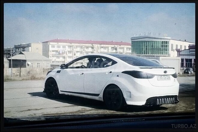 Hyundai Elantra 2012, 170,000 km - 1.6 l - Bakı