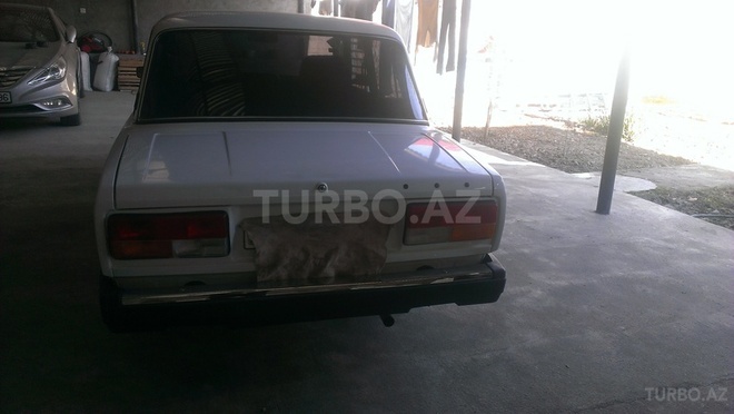 LADA (VAZ) 2107 2006, 90,000 km - 1.7 l - Ucar