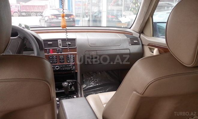 Mercedes C 220 1995, 270,000 km - 2.2 л - Bakı