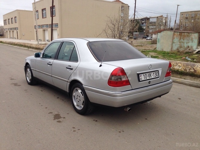 Mercedes C 180 1994, 250,000 km - 1.8 l - Sumqayıt