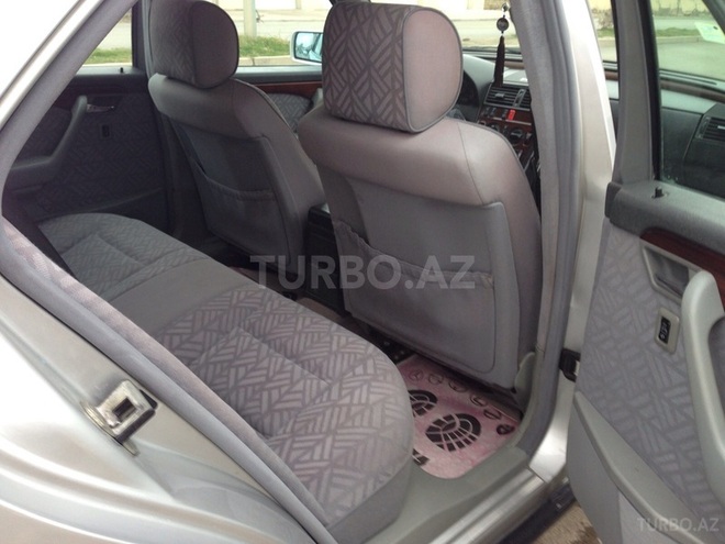 Mercedes C 180 1994, 250,000 km - 1.8 l - Sumqayıt