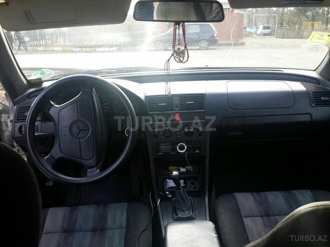 Mercedes C 180 1994, 250,000 km - 1.8 l - Lənkəran
