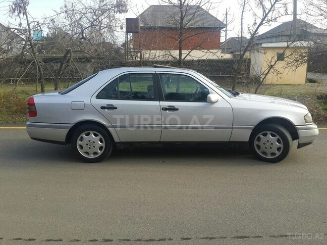 Mercedes C 180 1994, 250,000 km - 1.8 l - Lənkəran